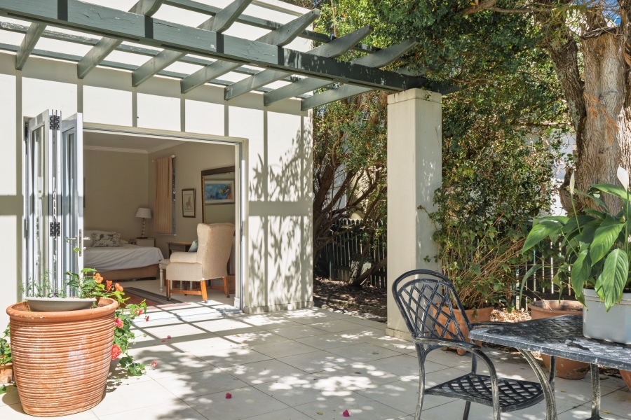 4 Bedroom Property for Sale in Leisure Isle Western Cape